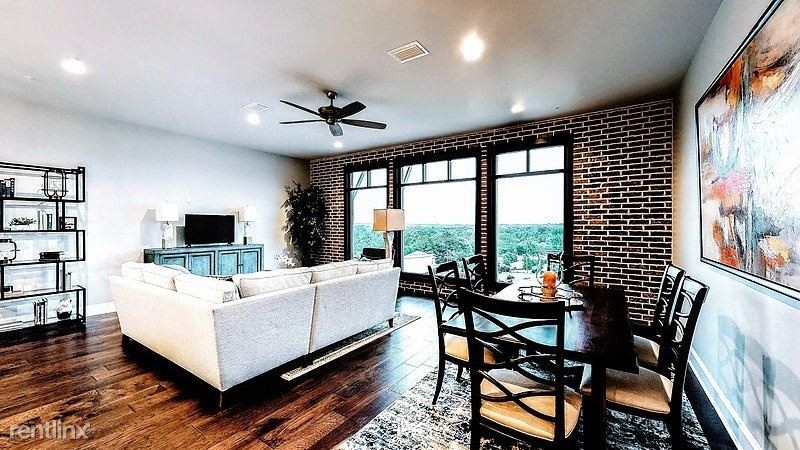 Primary Photo - 2 br, 2 bath Condo - 2981 Park Ridge Drive 4