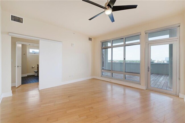 Foto del edificio - 603 Davis St