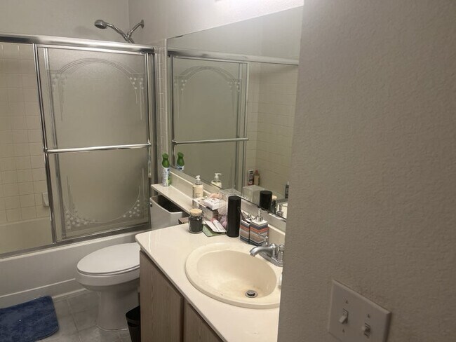 Foto del edificio - 7811 Oak Point