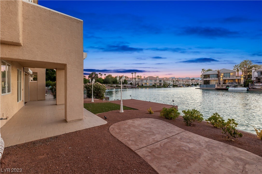 Foto principal - 3159 Lido Isle Ct