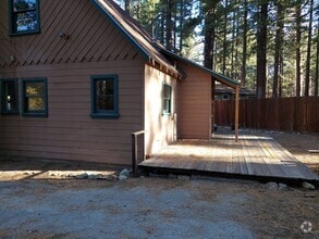 Building Photo - 2110 Helen Ave