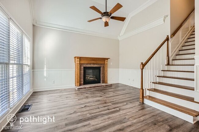 Building Photo - 5 br, 4.5 bath House - 313 Bell Isle UNIT