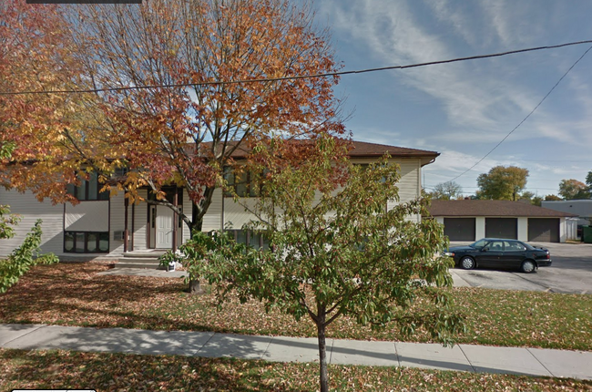 Building Photo - 428 Saratoga Ave