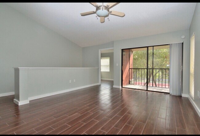 Building Photo - 5577 Baywater Dr
