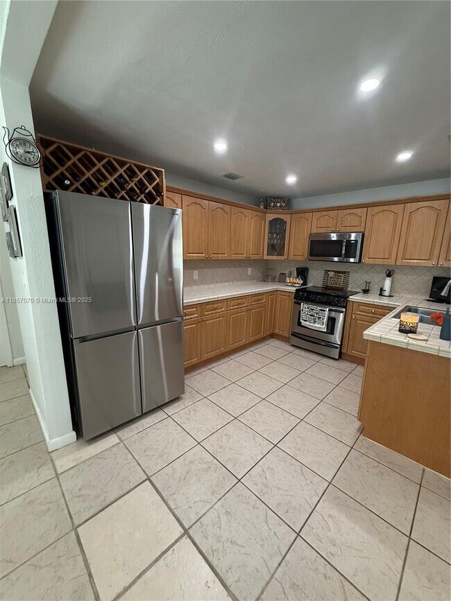 Foto del edificio - 2231 N 66th Ave