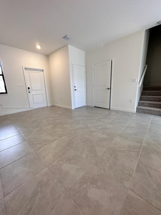 Foto del edificio - 11910 SW 247th Ter