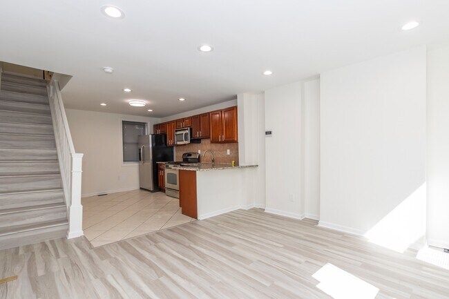 Foto del edificio - 2711 Oakford St