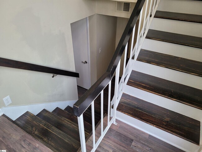 Foto del edificio - 7 Briarcreek Pl