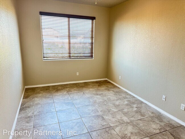 Building Photo - 4 br, 2 bath House - 2710 Camacho Rd. SE