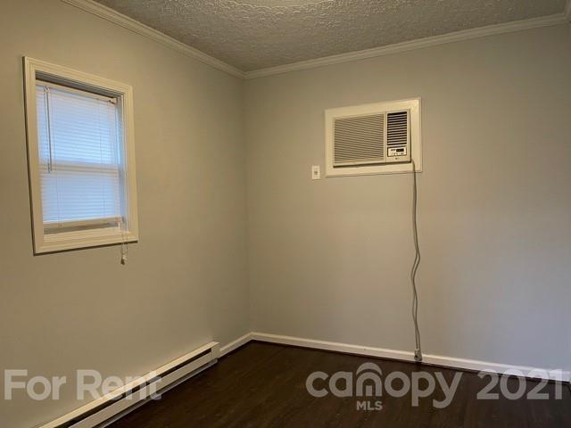 Building Photo - 206 Blacksnake Rd