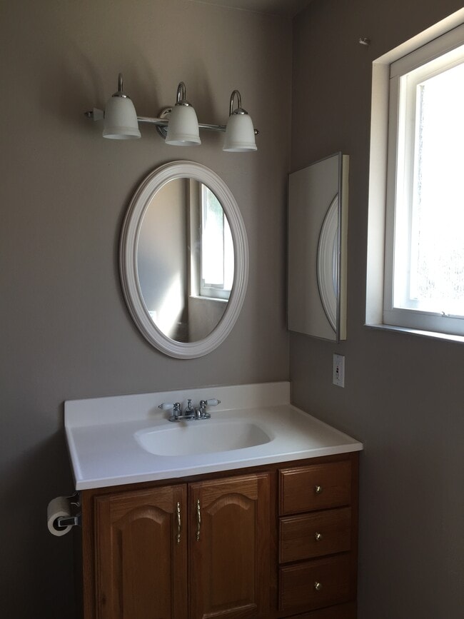 Building Photo - 3542 Germain St