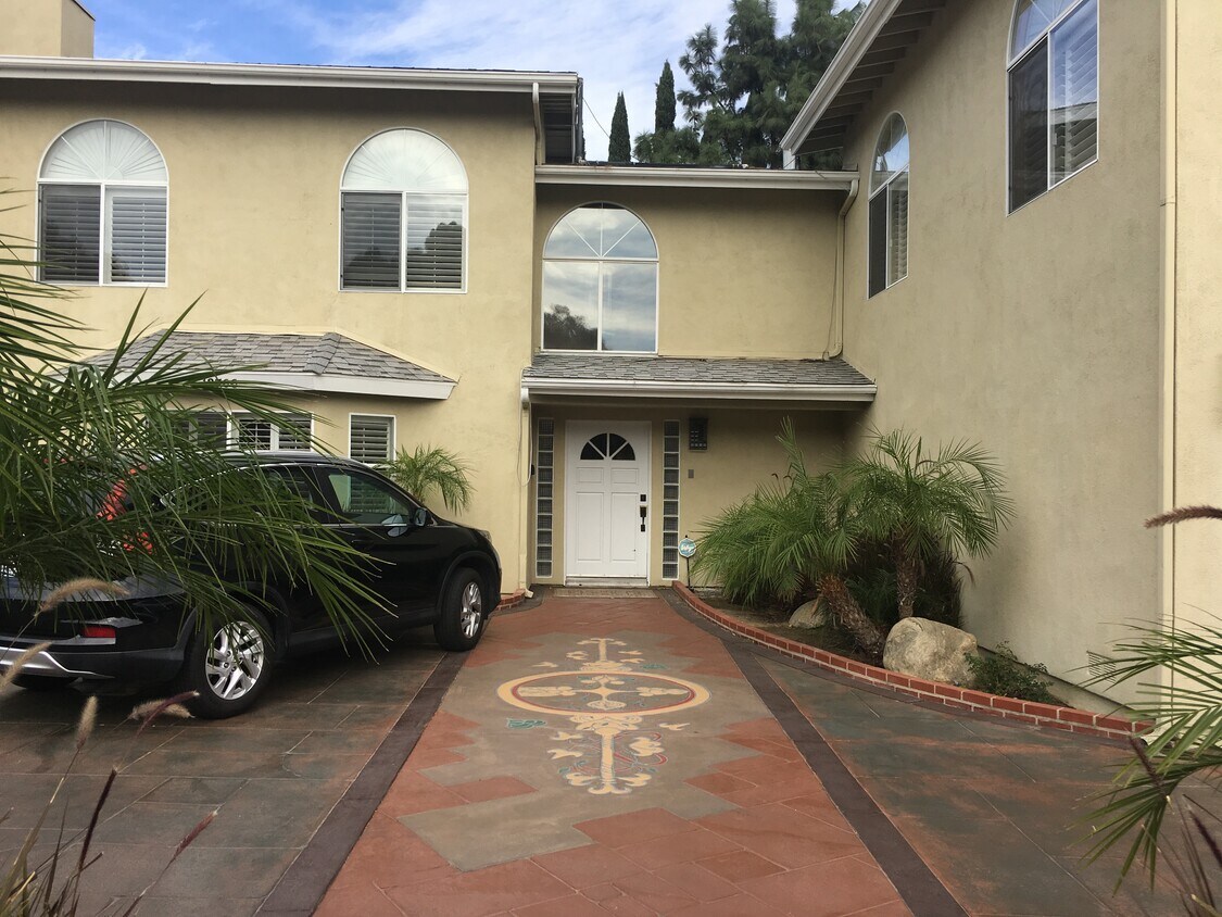 Primary Photo - 12766 Jolette Ave