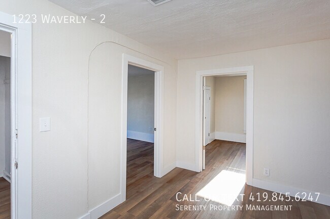 Foto del edificio - 1223 Waverly-2