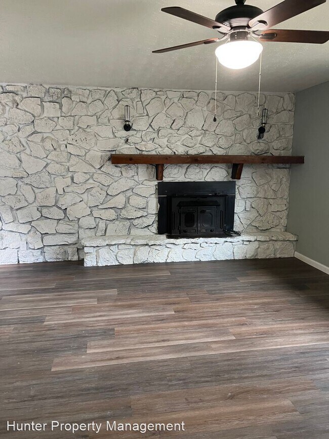 Foto del edificio - 4 br, 2 bath House - 2911 West Latoka Street