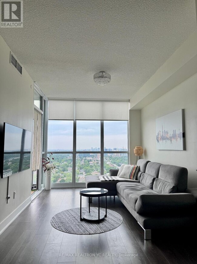 Photo du bâtiment - 88-3188 Sheppard Ave E