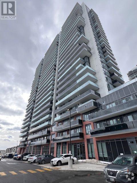 Building Photo - 2545-2545 Simcoe St N
