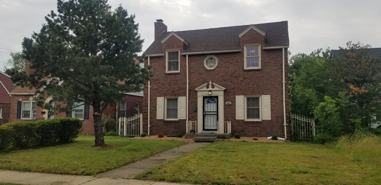 444 Rutledge St, Gary, IN 46404 House Rental in Gary, IN