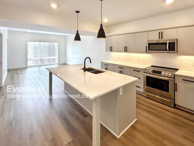 Foto del edificio - 2704 Clifton Ave