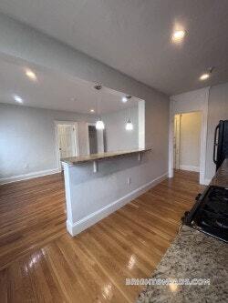 Foto del edificio - 286 Chestnut Hill Ave