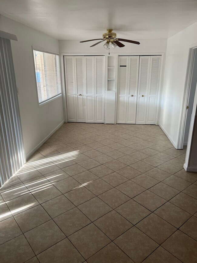 Dining Rm - 2130 Burton Ave