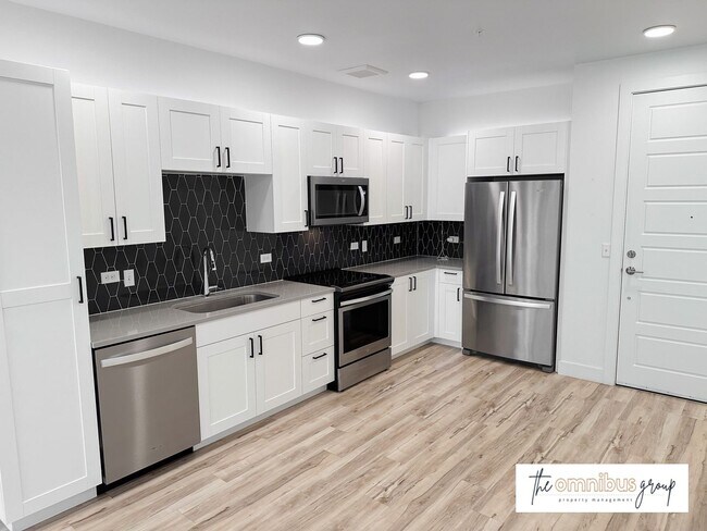Foto del edificio - Bright & Modern 1BD/1BA Apartment!
