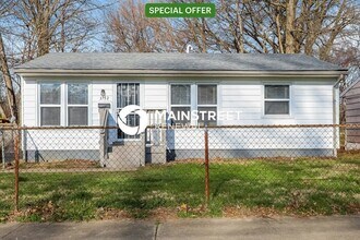Building Photo - 3752 Penway Ave