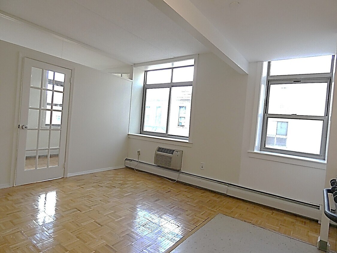 Foto principal - 102 Bradhurst Ave.