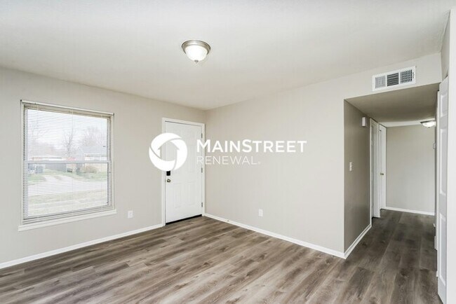 Foto del edificio - 4 Bedroom Pet-Friendly Home in Louisville,...