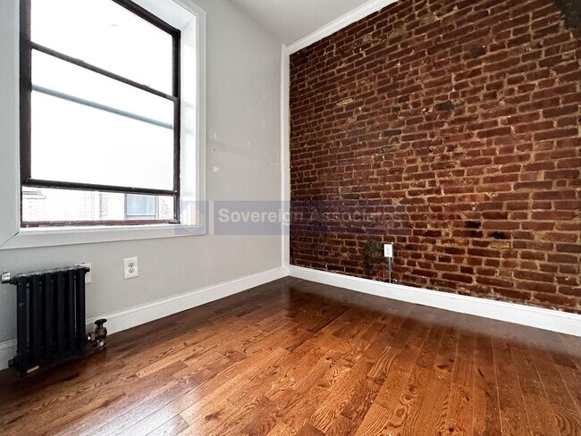 Building Photo - 540 W 158th St