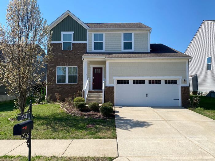 Primary Photo - Beautiful 3 Bedroom Home in Avondale Park