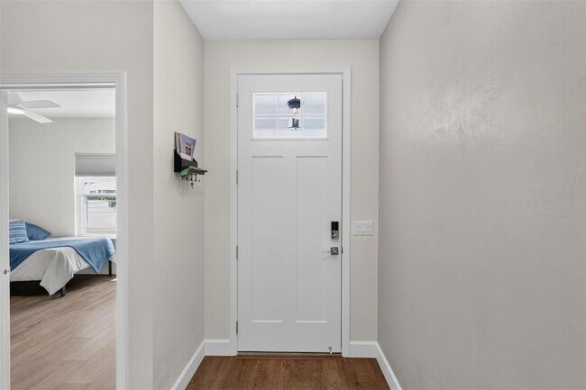 Foto del edificio - 1075 SW 66th Ter