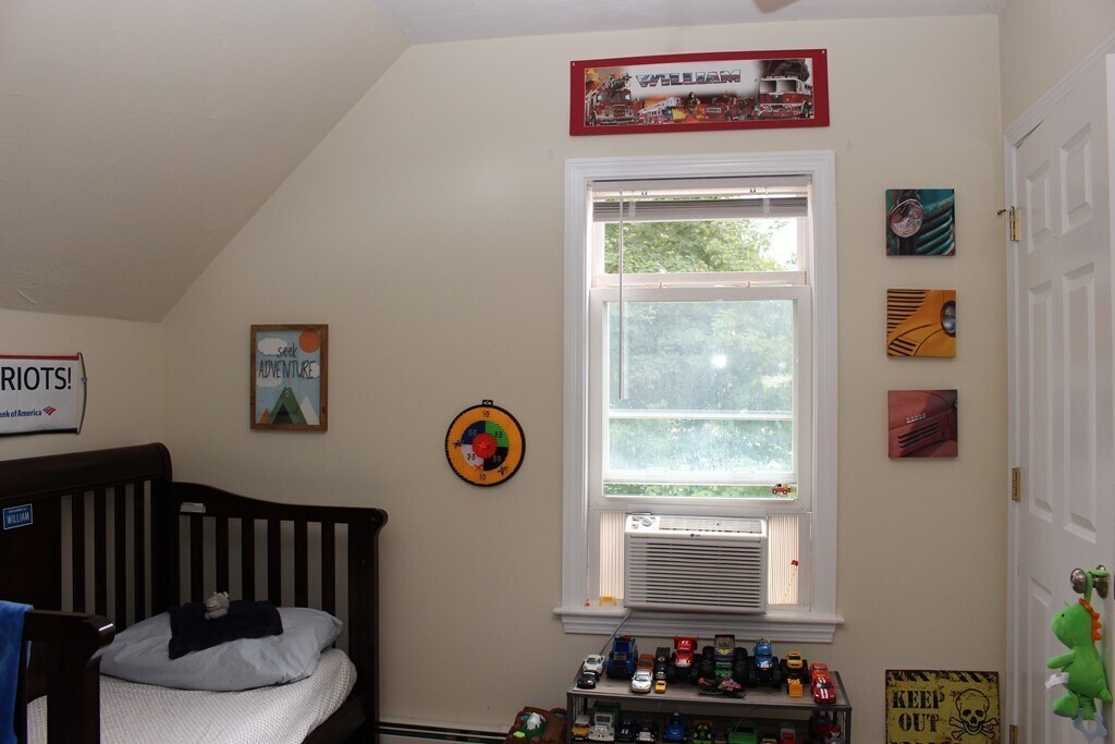 segundo dormitorio - 315 Franklin St