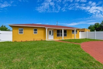Building Photo - 15021 Jackson Rd