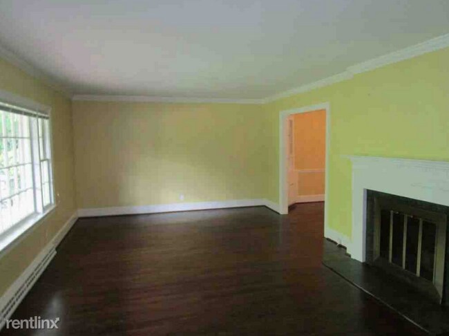 Building Photo - 4 br, 3 bath House - 2626 Monticello Drive