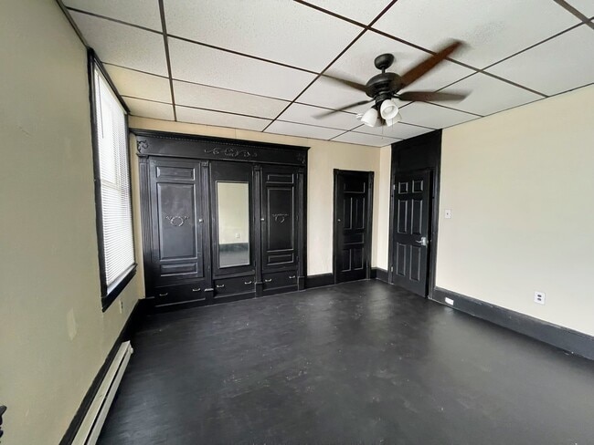 Building Photo - 1225 W Allegheny Ave