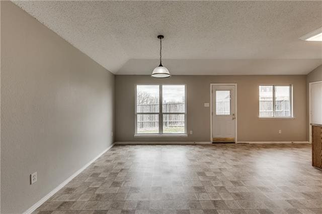 Building Photo - 2800 Shelduck Dr