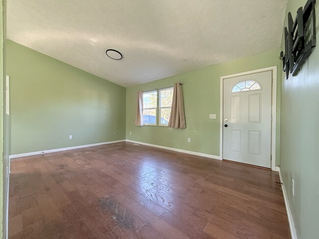 Foto del edificio - 5840 Monticello Dr