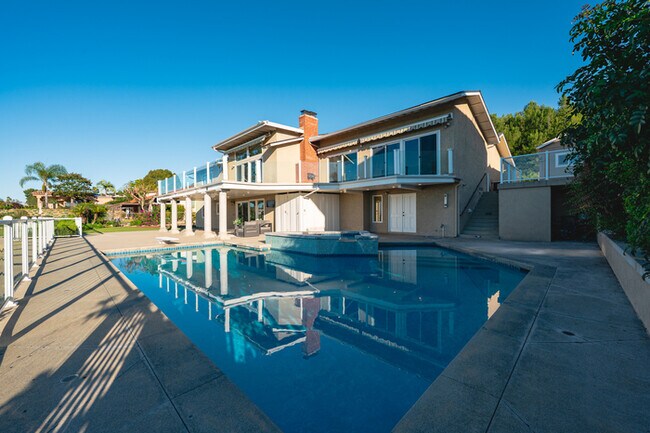 Foto del edificio - 11141 Limetree Dr