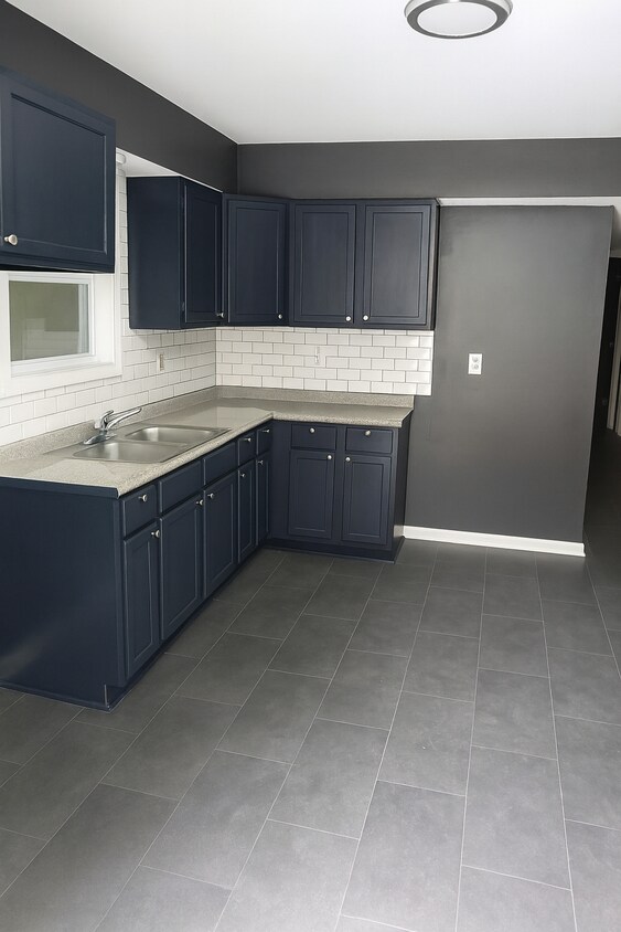 Foto del edificio - 5366 Clinchport Cir