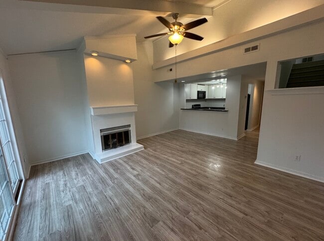 Photo - 229 St Luke Ct Townhome