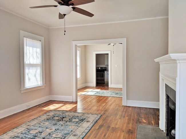 Foto del edificio - 2224 Camp Greene St