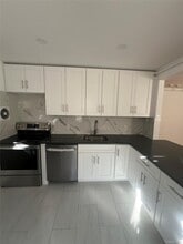 Building Photo - 47 Washington Ave N