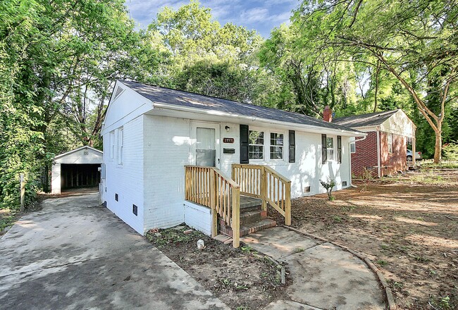 Photo - 2517 Rachel St House