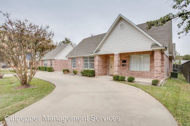 Foto principal - 3229 S University Dr