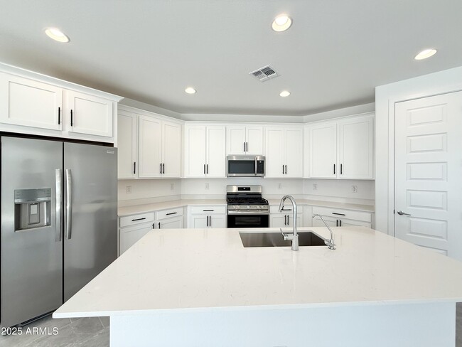 Foto del edificio - 9543 W Avalon Dr