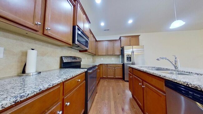 Building Photo - 4013 Canterwood Dr
