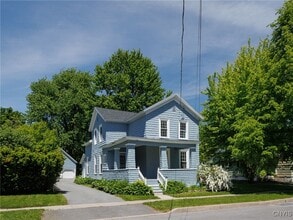 Building Photo - 427 East Ave