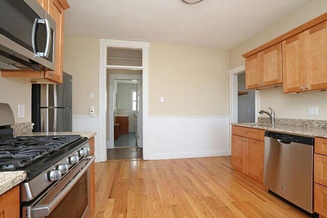 Photo - 1 Orient Ave Apartment