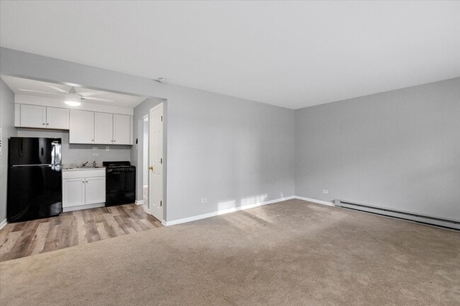 Building Photo - 6200 W 64th Pl