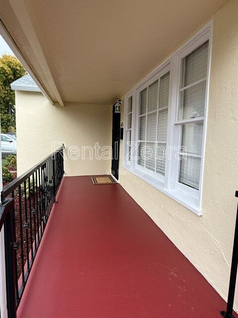 Foto del edificio - 1421 W 21st St